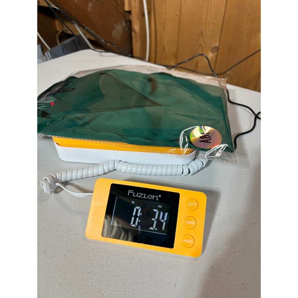 White House Black Market Women’s Blouse, Green, XS, EUC - Picture 4 of 4